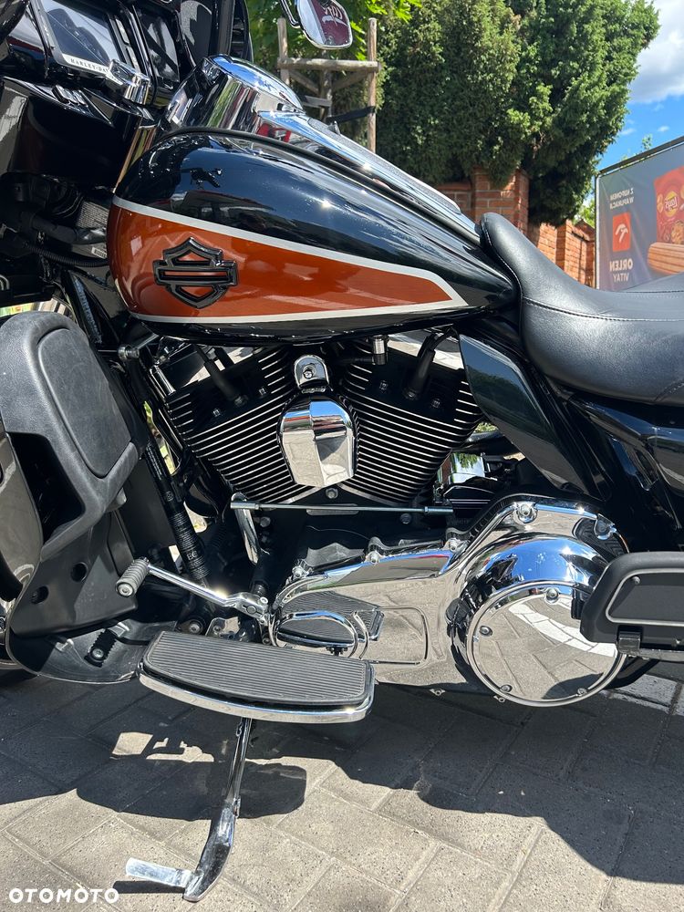 Harley-Davidson Touring Street Glide - 8