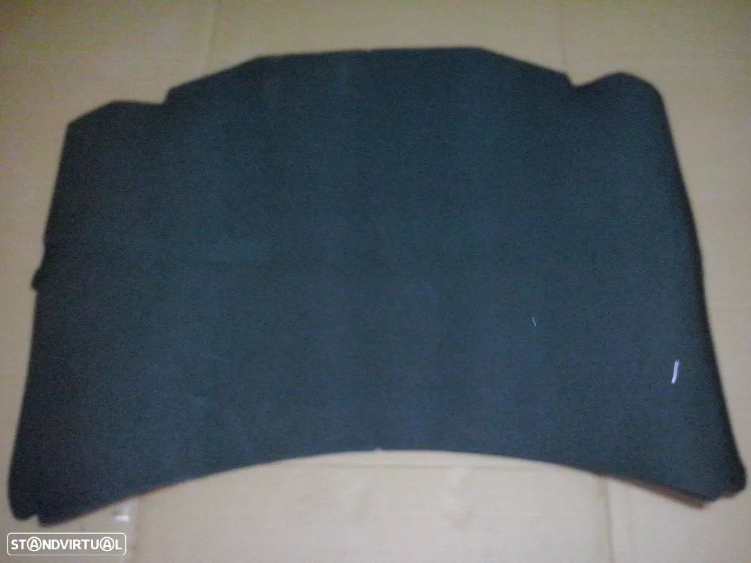 forro do capot do motor Mercedes W124 (NOVO) - 1