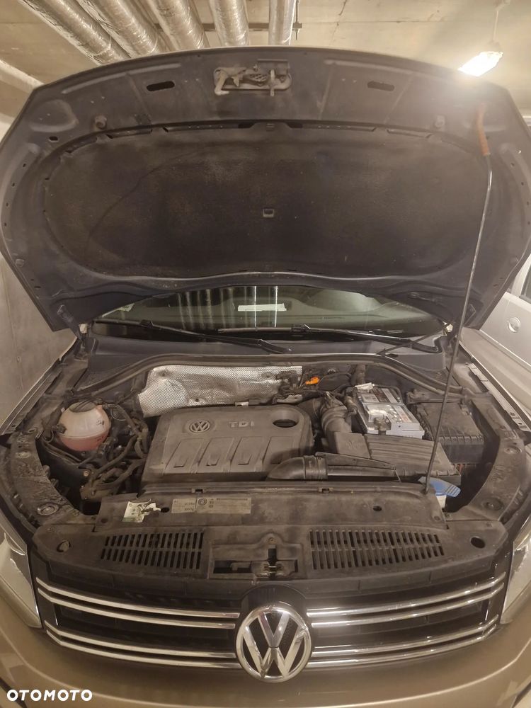 Volkswagen Tiguan 2.0 TDI DPF BlueMotion Technology Sport & Style - 13