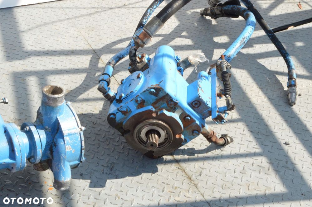 napęd betoniarki betonomieszarki motoreduktor sauer-danfoss 513462 pompa - 11