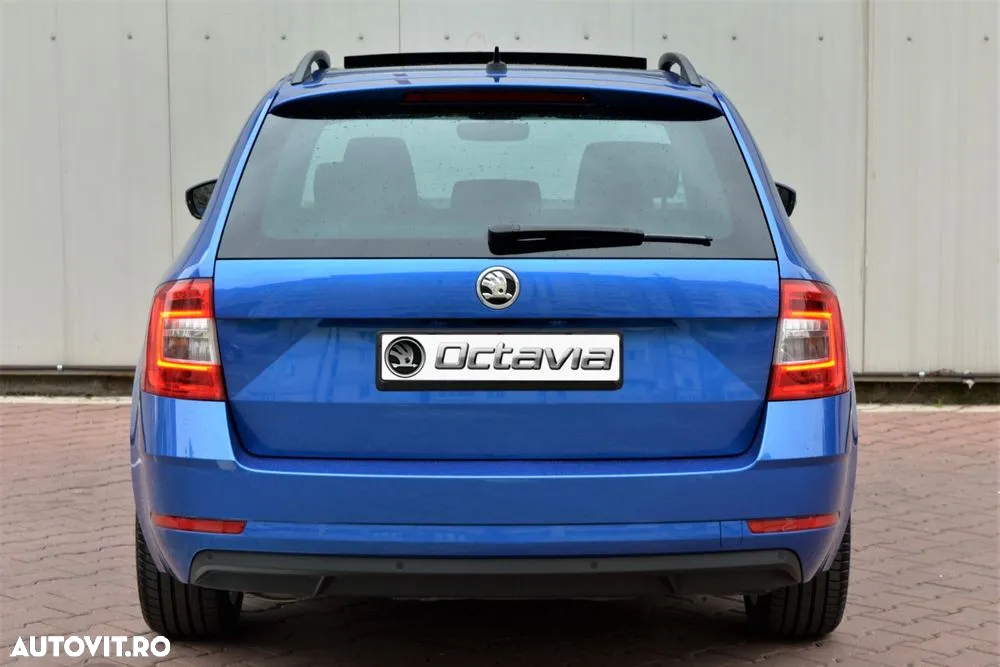 Skoda Octavia 2.0 TDI DSG Ambition - 19