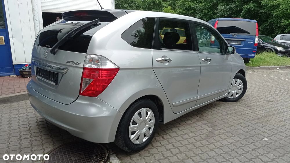 Honda FR-V 1.7 Comfort - 22