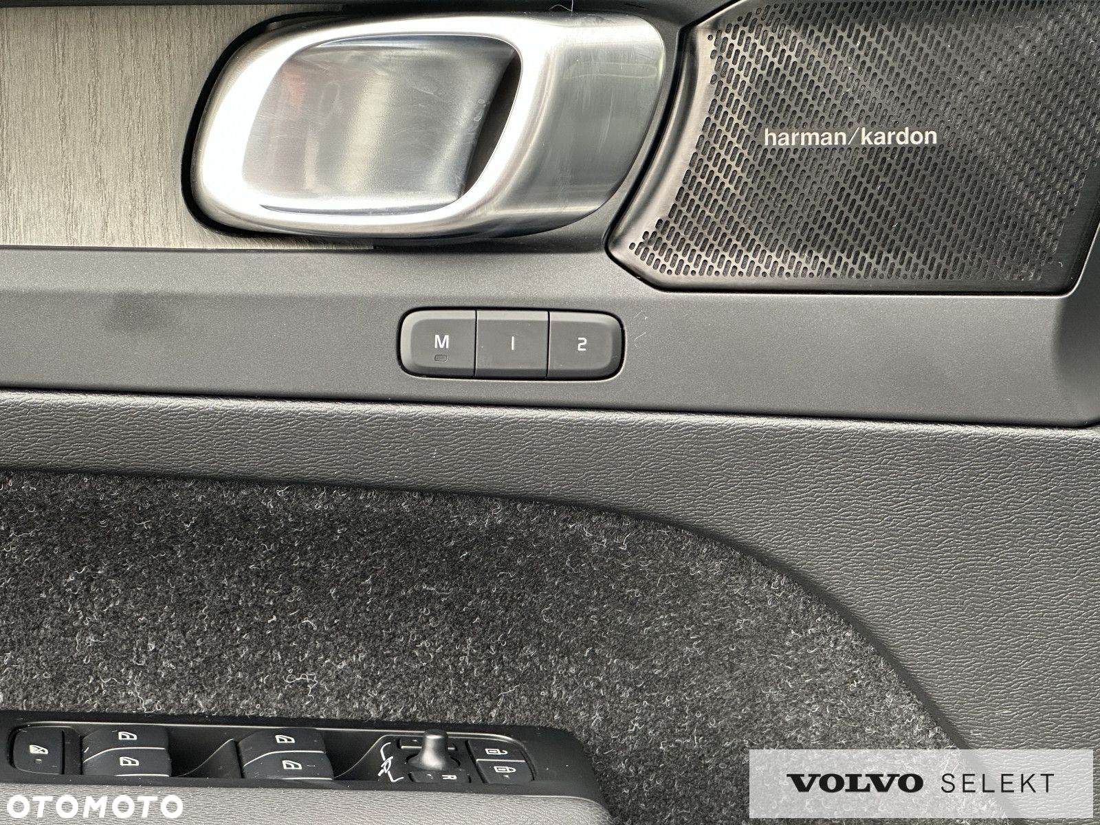 Volvo XC 40 - 23