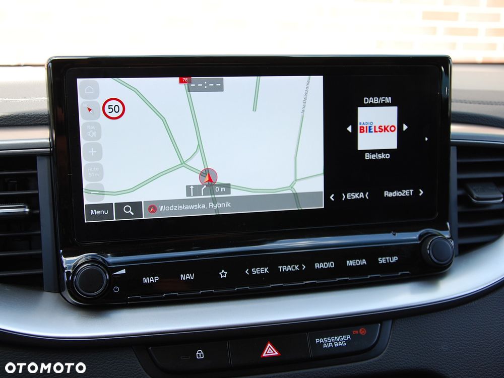 Kia Ceed - 9