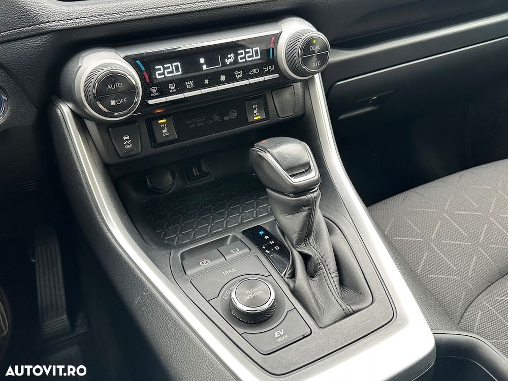 Toyota RAV4 2.5 Hybrid VVT-iE 4x4 Dynamic - 13