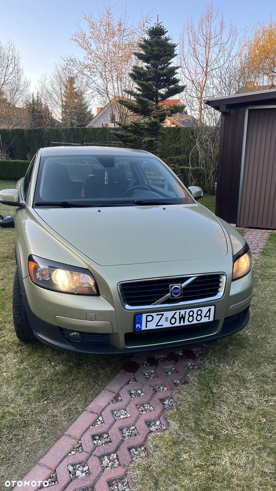 Volvo C30 2.0D Momentum - 23