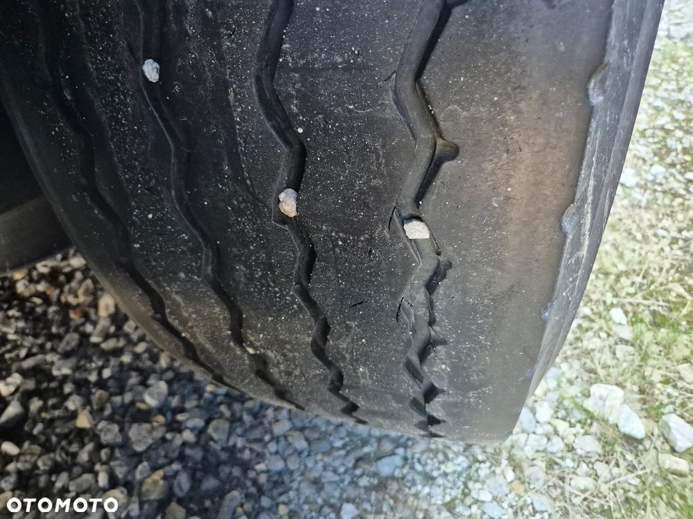 Krone Standard 2021, Nowe plandeki boczne - 10