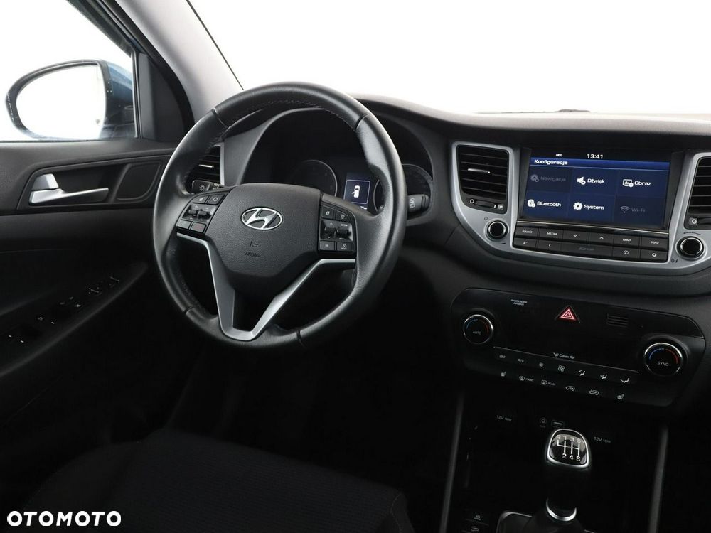 Hyundai Tucson blue 1.7 CRDi 2WD Advantage - 17