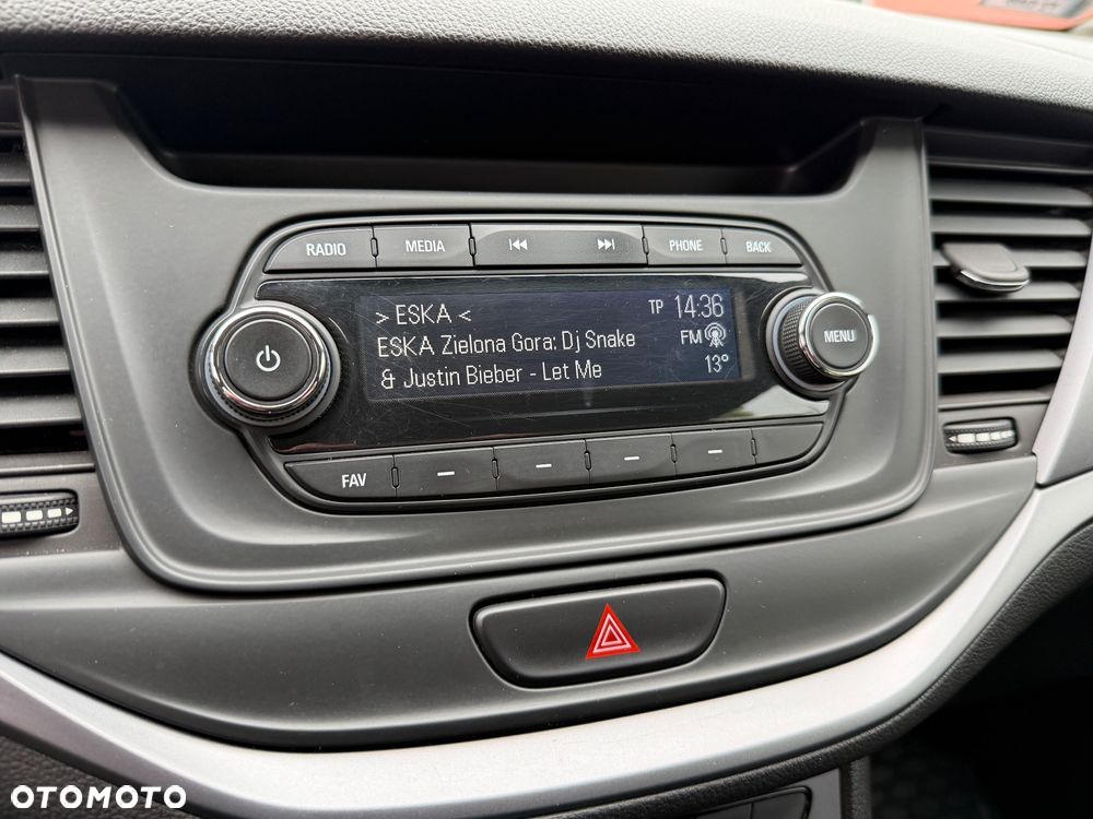 Opel Astra 1.4 Essentia - 21