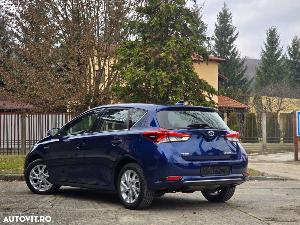Toyota Auris 1.8 VVT-i Hybrid Automatik Edition S+ - 4