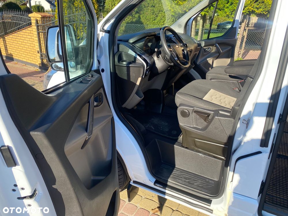 Ford Transit Custom - 18