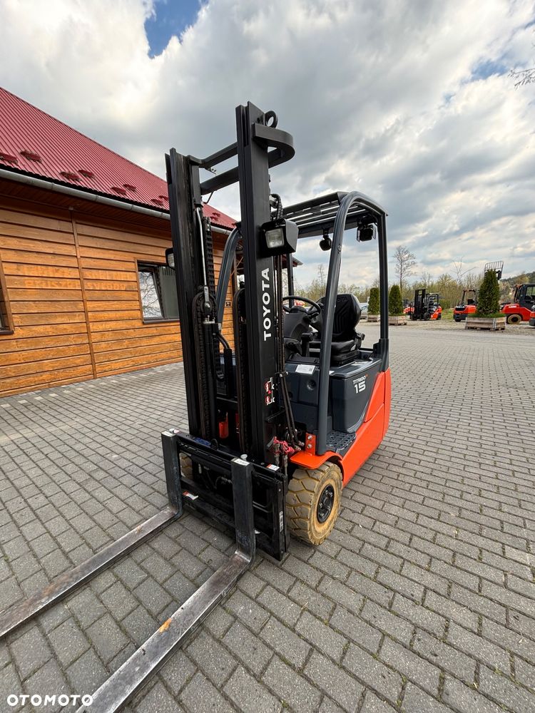 Toyota wózek widłowy  8fbet15 wolny skok DOSTAWA CAŁY KRAJ 37900 NETTO - 2