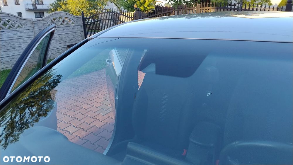 Hyundai i30 1.4 BlueDrive Go - 39
