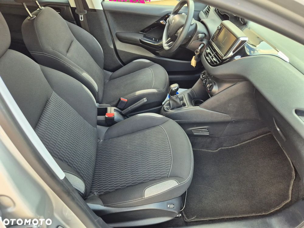 Peugeot 208 1.6 BlueHDi Active S&S - 7