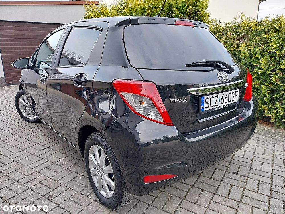 Toyota Yaris 1.0 VVT-i Sol - 3