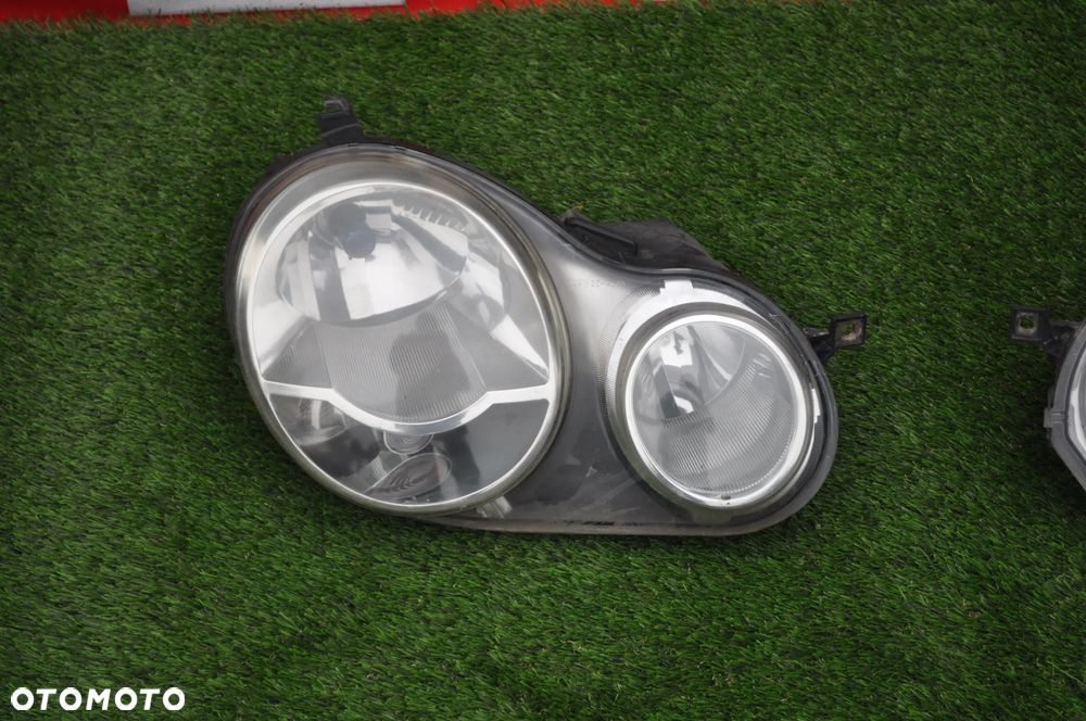 vw polo 9N lampa prawa WYSYŁKA - 2