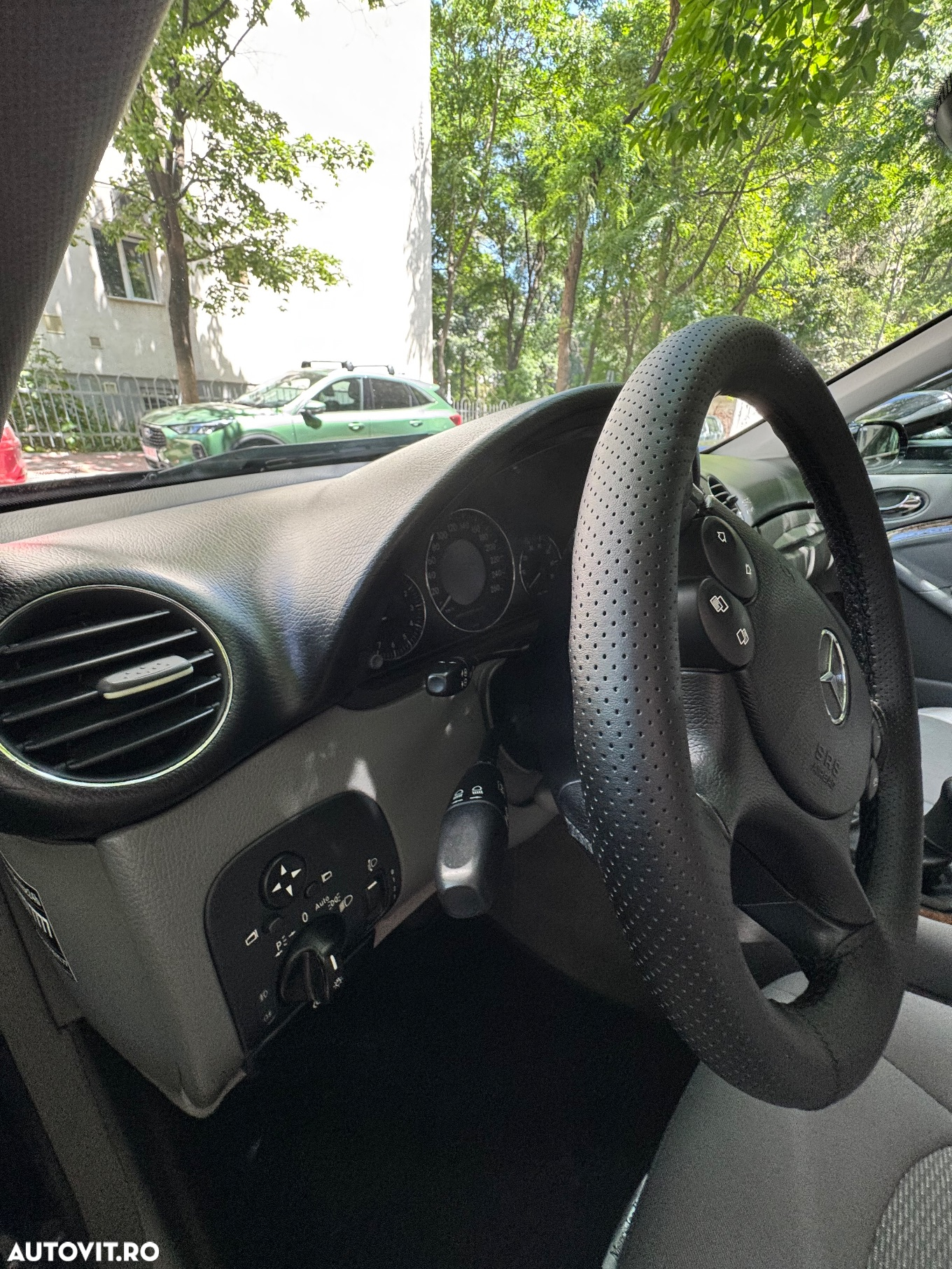 Mercedes-Benz CLK Coupe 200 Kompressor Elegance - 2