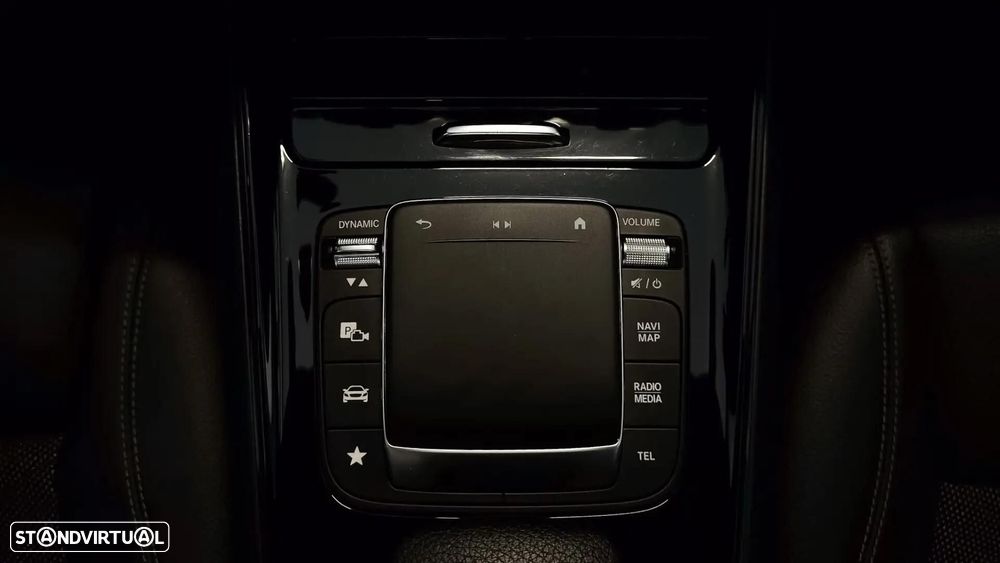Mercedes-Benz GLA 250 - 38
