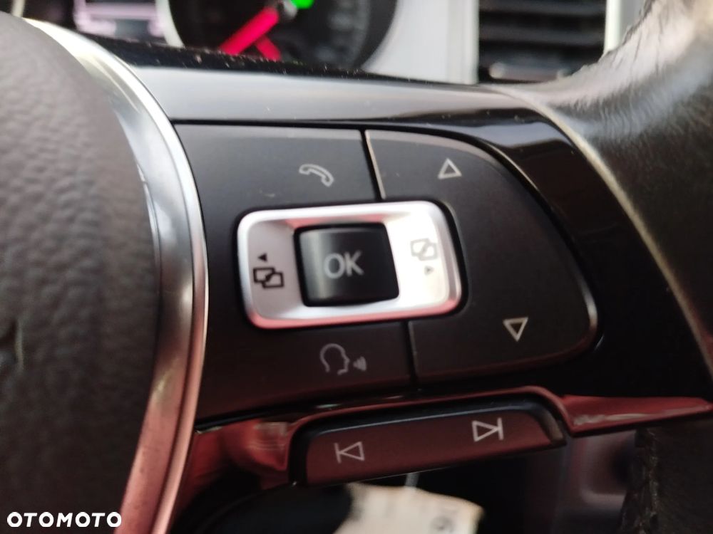 Volkswagen Golf Sportsvan - 34