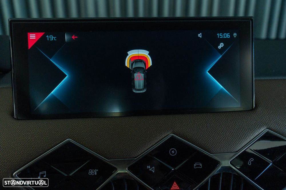 DS DS3 Crossback E-TENSE SO CHIC - 11