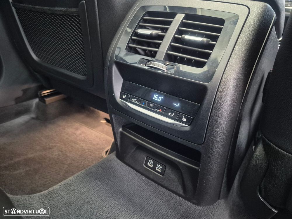 BMW X3 20 d xDrive Pack M - 50