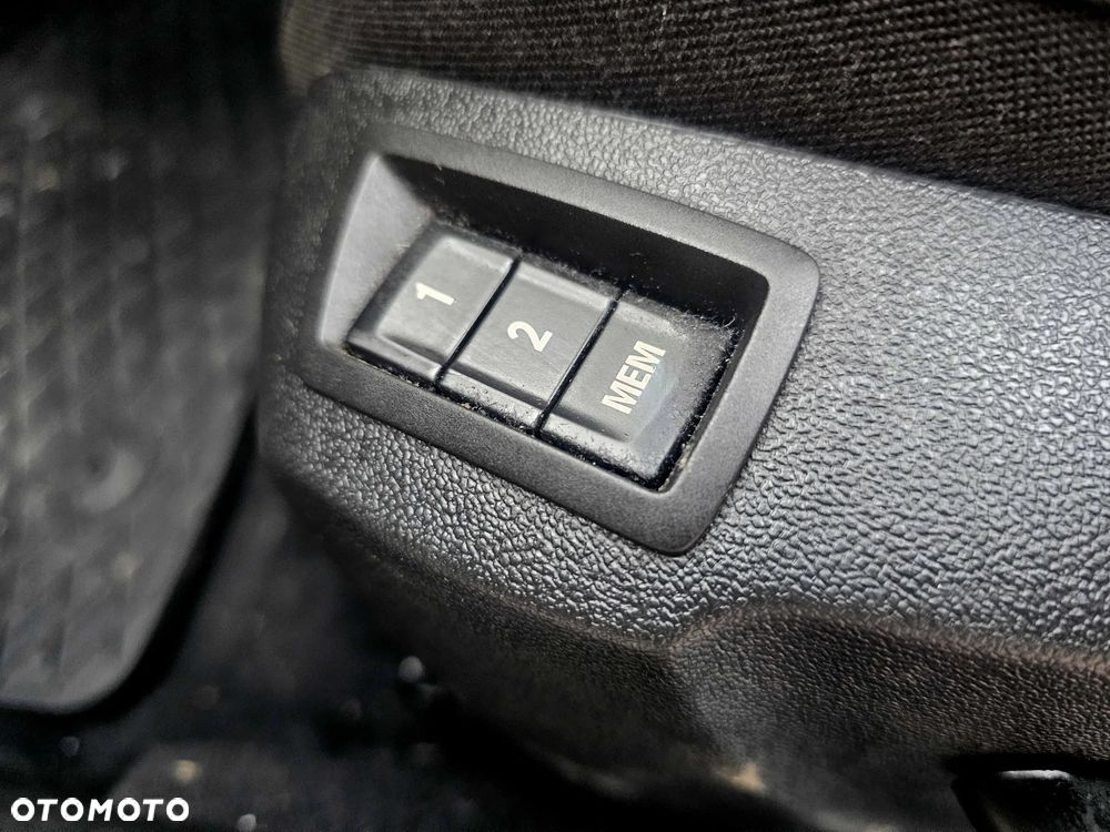 Opel Insignia 2.0 Turbo Cosmo - 11