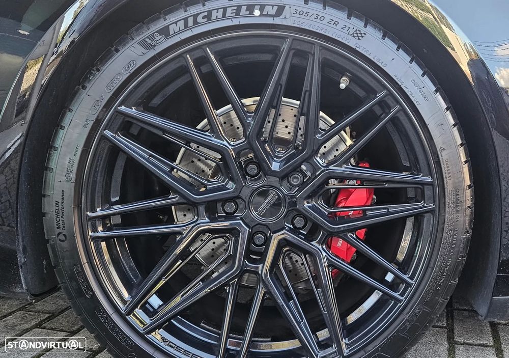 Porsche 911 Série F - 14