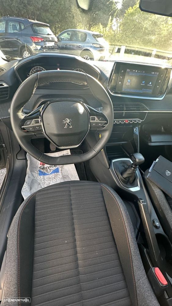 Peugeot 208 1.2 PureTech Active Pack - 14