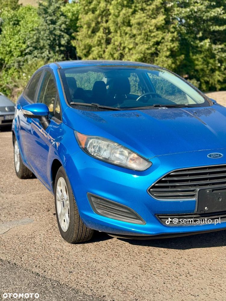 Ford Fiesta - 2