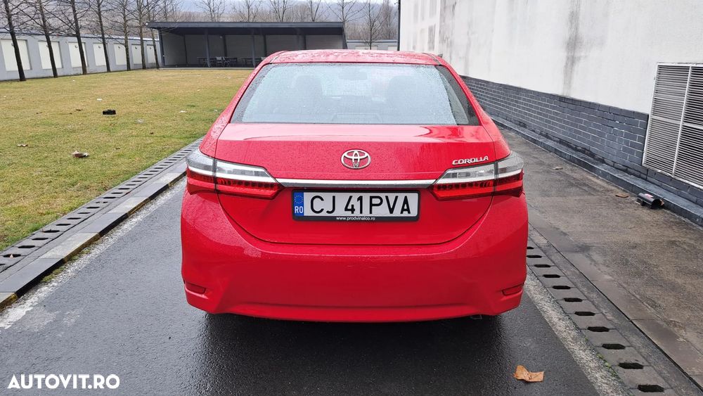 Toyota Corolla 1.4 D-4D Luna - 6