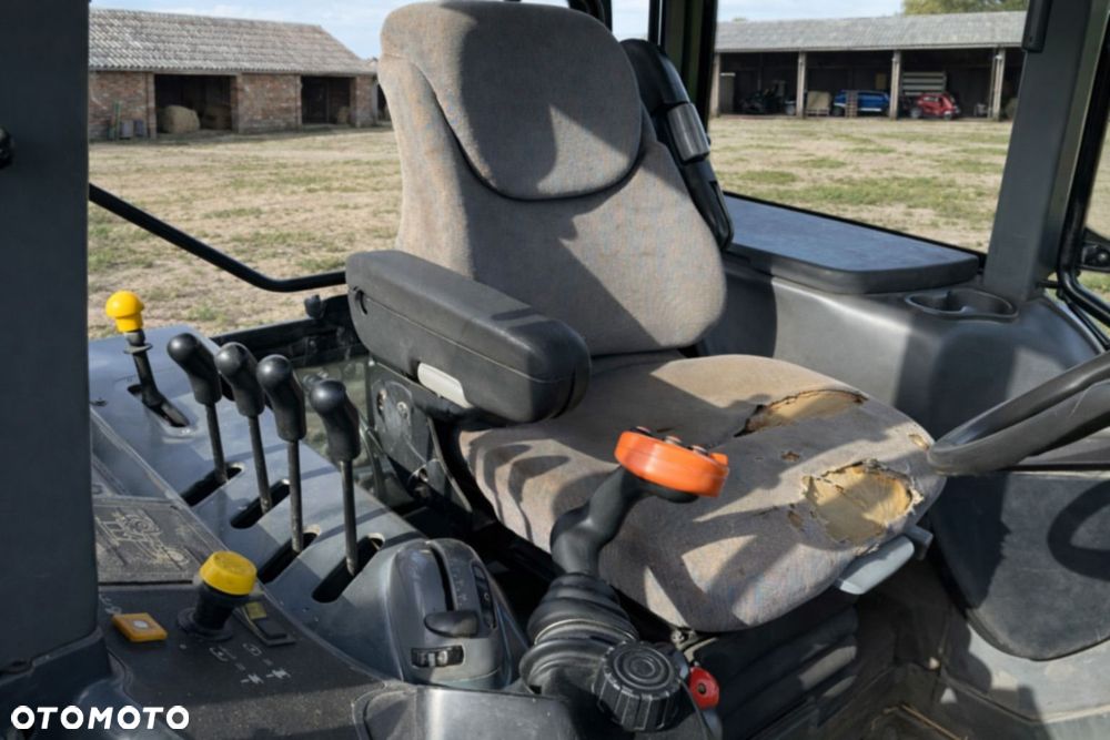 New Holland TM190 - 9