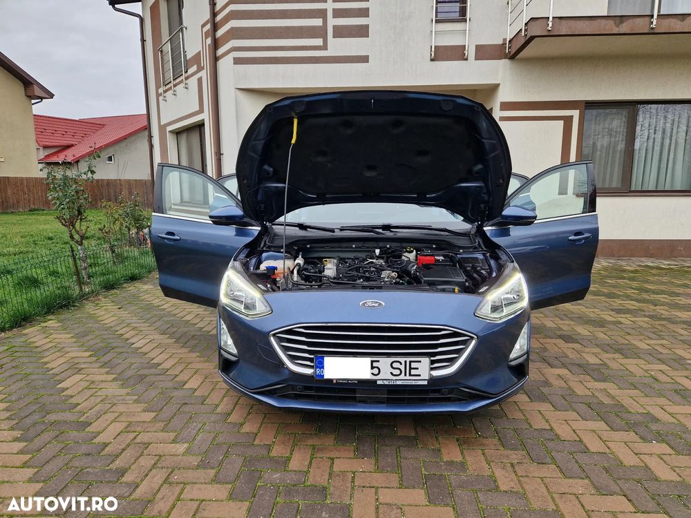 Ford Focus 1.0 EcoBoost Titanium Business - 27