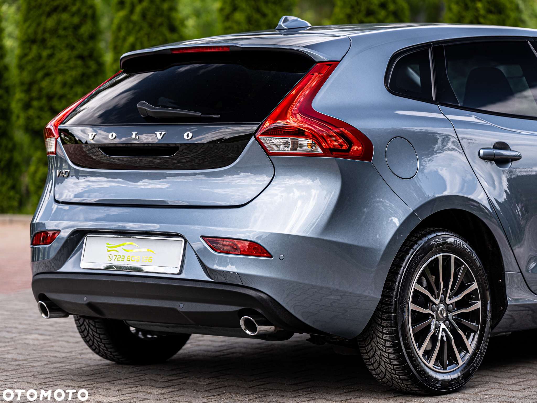 Volvo V40 D2 Drive-E Momentum - 24