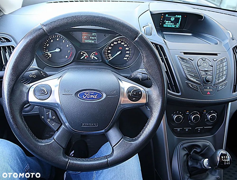 Ford Kuga 1.5 EcoBoost 2x4 Trend - 17