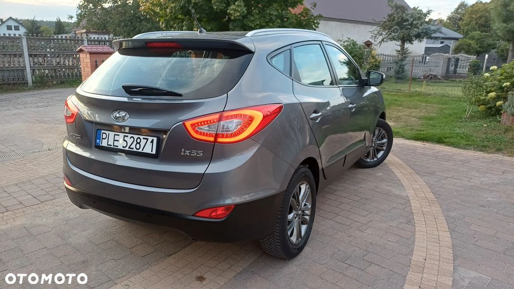 Hyundai ix35 1.6 2WD Fifa World Cup Edition - 3
