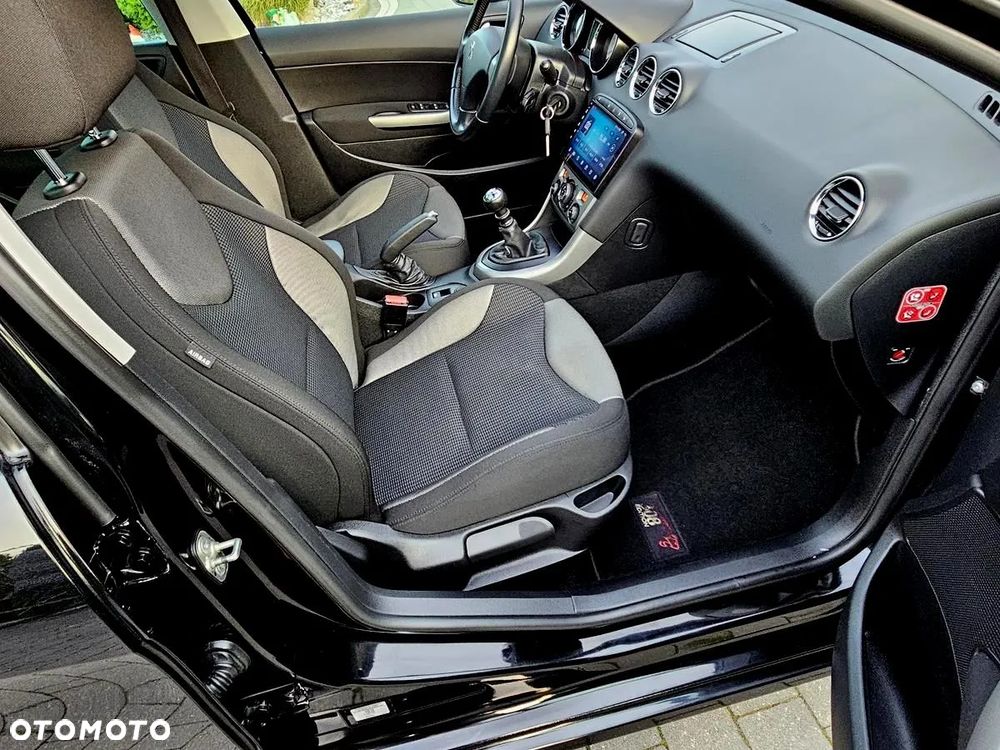 Peugeot 308 SW HDi FAP 150 Active - 23