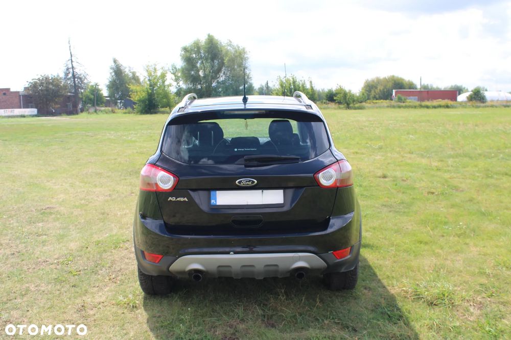 Ford Kuga 2.0 TDCi 4WD Titanium - 4