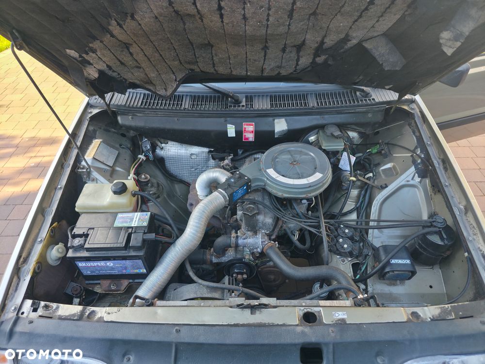 Polonez Caro - 8