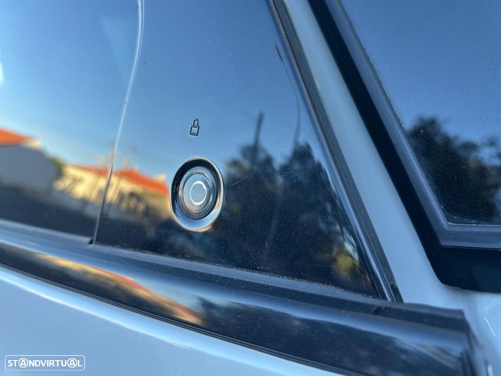 Ford Mustang Mach-E - 14