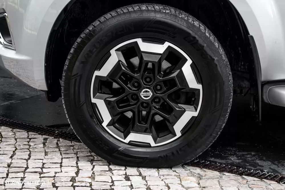 Nissan Navara 2.3 dCi CD 4WD Tekna Auto - 10