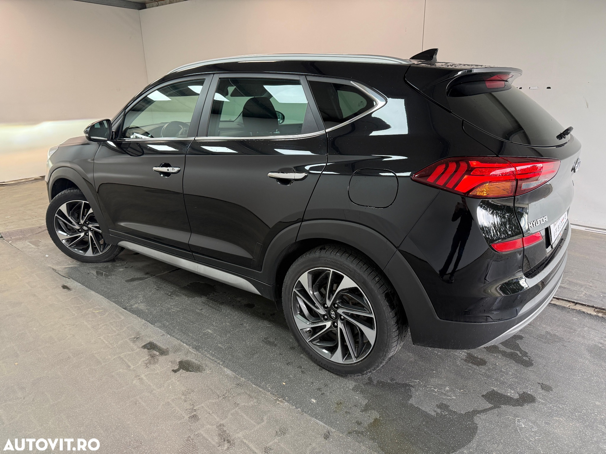 Hyundai Tucson - 8