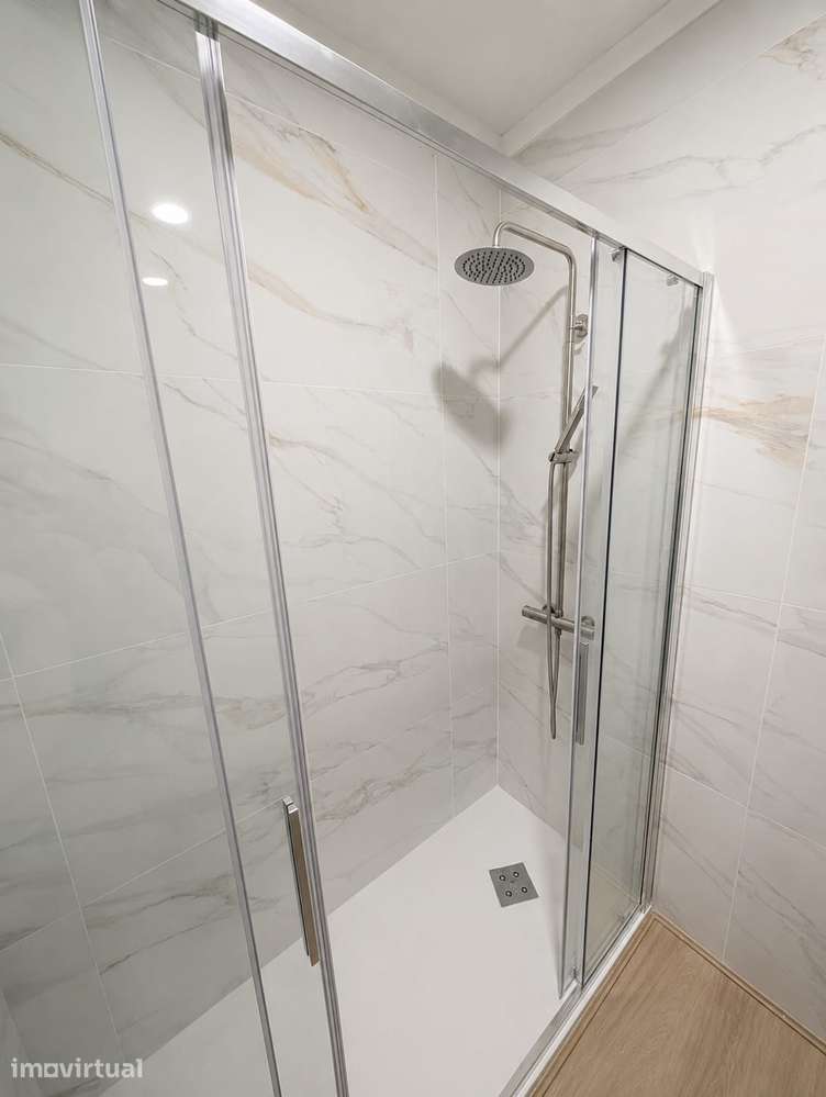 VENDA APARTAMENTOS - AMADORA (Remodelados) - Grande imagem: 5/11