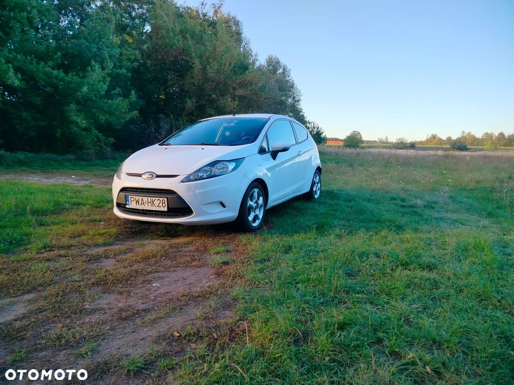 Ford Fiesta 1.6 TDCi DPF Trend - 1