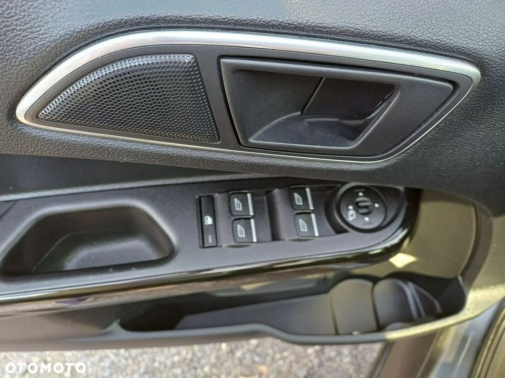 Ford B-MAX 1.0 EcoBoost Titanium ASS - 17