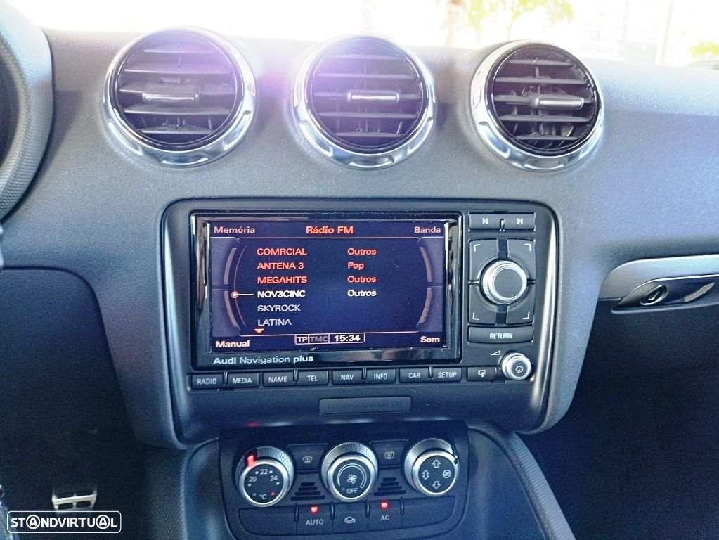 Audi TT Coupé 2.0 TDI quattro Limited Edition - 23