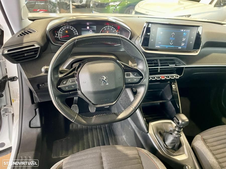 Peugeot 2008 1.2 PureTech Active Pack - 11