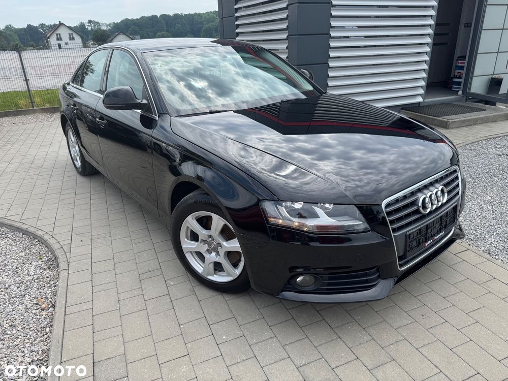 Audi A4 Limousine 2.0 TDI DPF Ambiente - 2