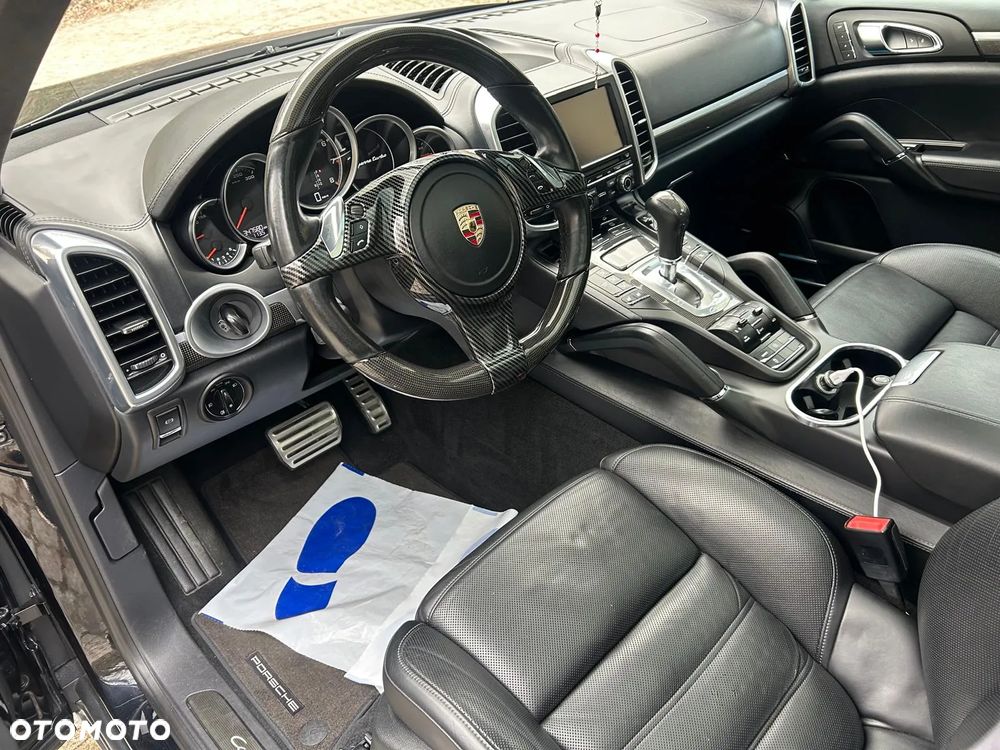 Porsche Cayenne - 15