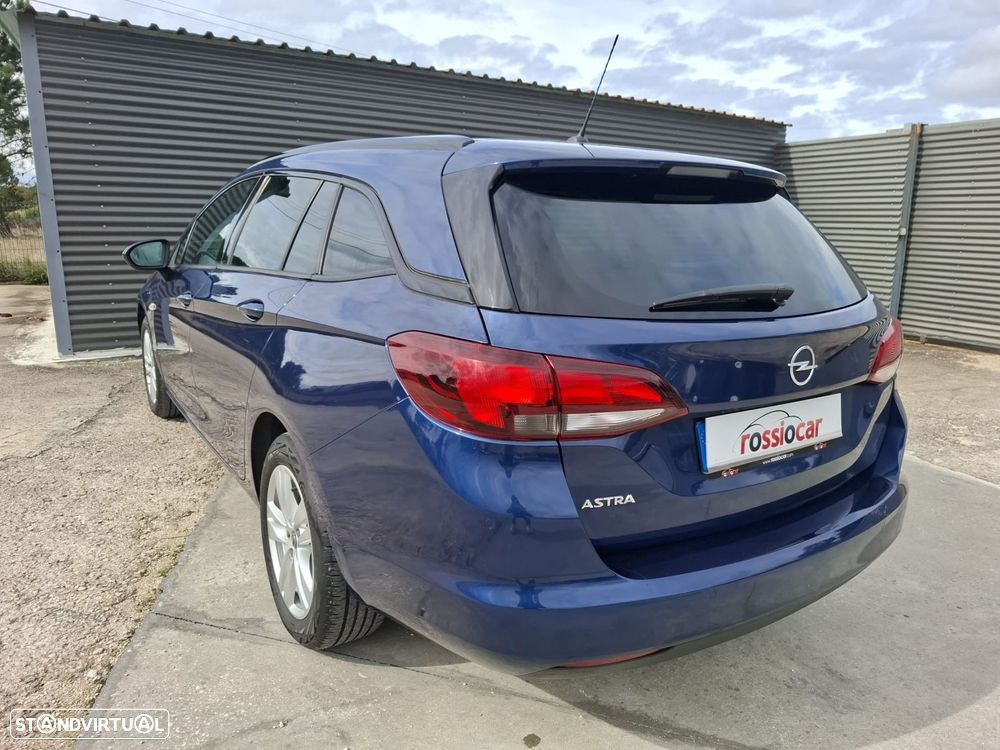Opel Astra Sports Tourer 1.2 T Design & Tech S/S - 11