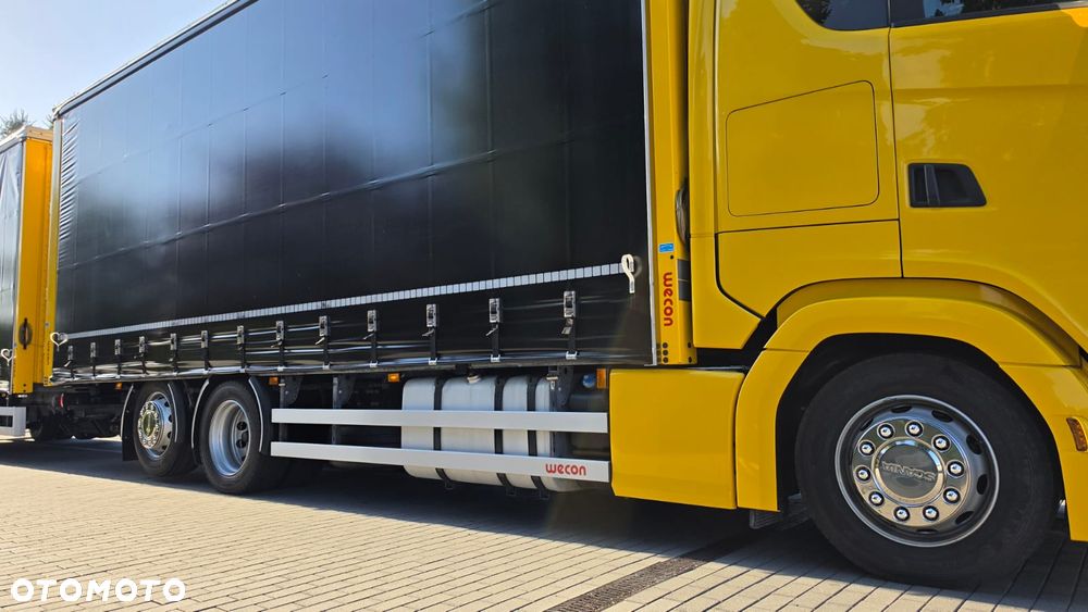 Scania ///S450///2019///ZESTAW/// TANDEM///WECON///7.70+7.70///DACH PODNOSZONY///FULL LED///WAGA/// KLIMATYZACJA POSTOJOWA///RETARDER/// SKÓRY///TELEWIZOR///STAN DOBRY - 11